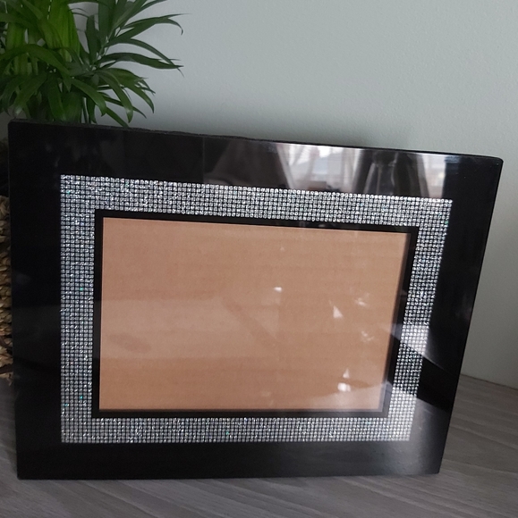 ✨Bundle & save 🎉Embellished Picture Frame - Picture 3 of 4